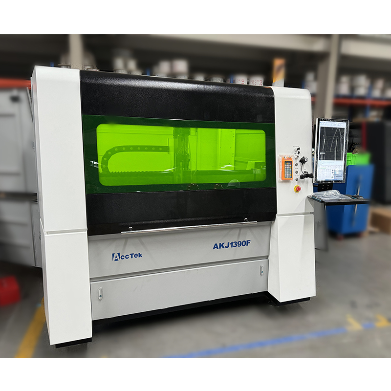 JINAN CNC Sanayi Ekipmanları R - Industrial Laser Machine Price incelemesi ve fiyatı